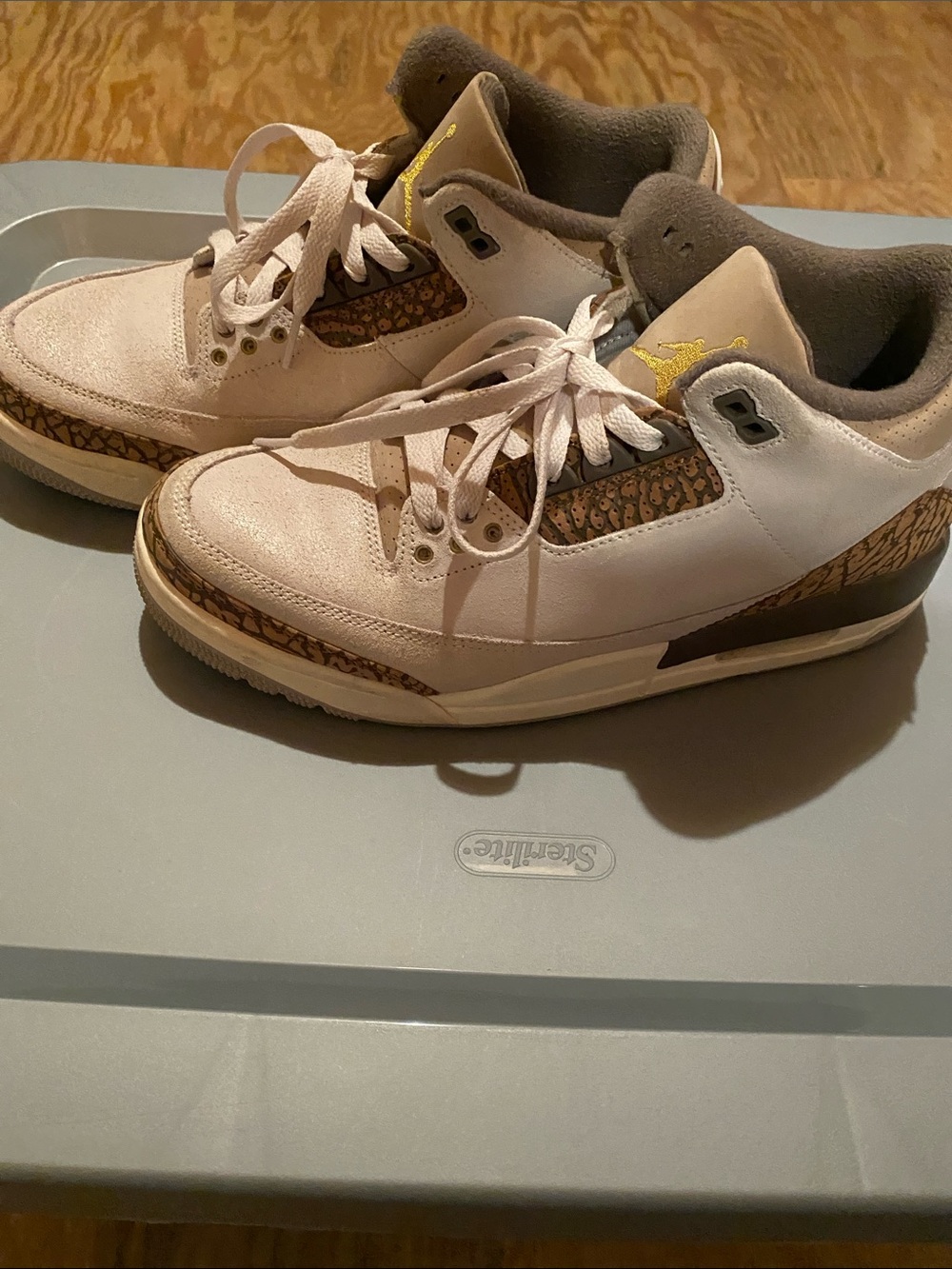 Jordan Men’s White and Brown Retro Sneakers